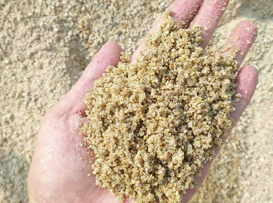 河砂價(jià)格猛漲！機(jī)制砂開辟建筑用砂新道路